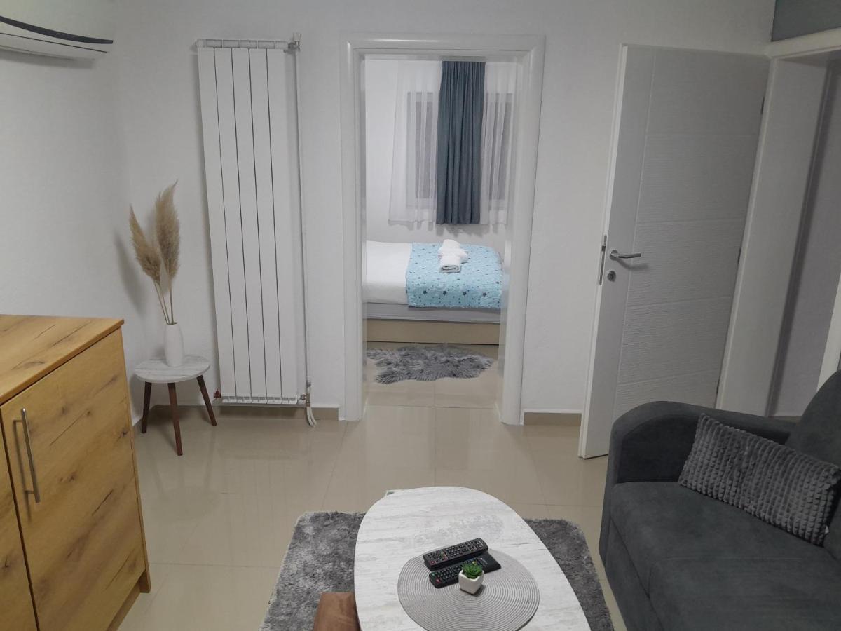 Apartmani Bet Gradacac 1 Maj Broj 24 Exterior photo